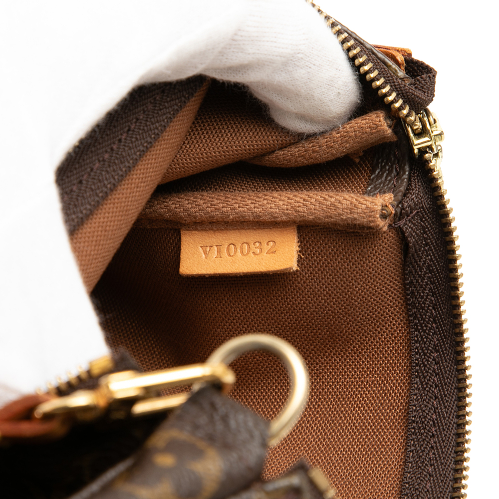 Pre-Loved Louis Vuitton Monogram Pochette Accessoires - Picture 6 of 7